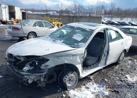 2005 Toyota Camry Le from USA, damaged, VIN 4T1BE30K05U402500